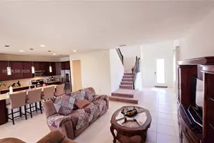 2647 E Lake Point Dr, Kissimmee, FL 34744 - Photo 19