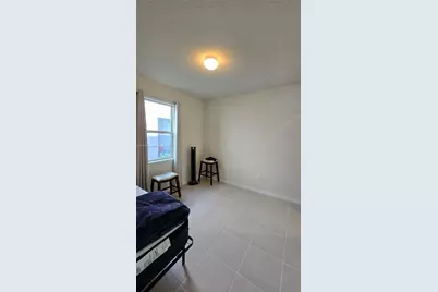 2647 E Lake Point Dr, Kissimmee, FL 34744 - Photo 27