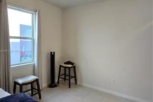 2647 E Lake Point Dr, Kissimmee, FL 34744 - Photo 27