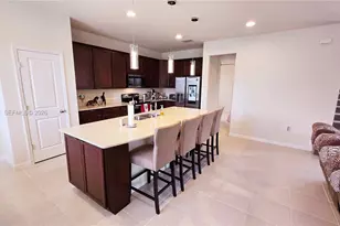 2647 E Lake Point Dr, Kissimmee, FL 34744 - Photo 25