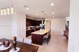 2647 E Lake Point Dr, Kissimmee, FL 34744 - Photo 21