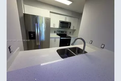 550 S Park Rd #32-8, Hollywood, FL 33021 - Photo 9