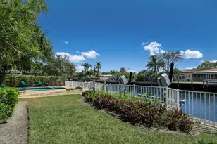 2046 NE 15th St, Fort Lauderdale, FL 33304 - Photo 37