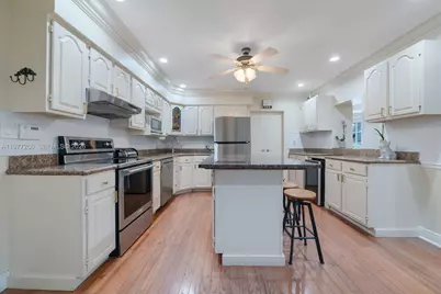 2046 NE 15th St, Fort Lauderdale, FL 33304 - Photo 23