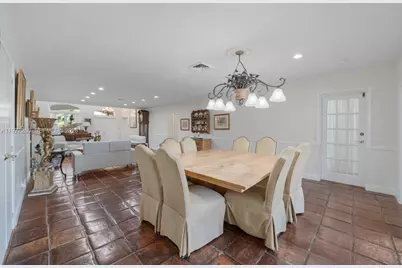 2046 NE 15th St, Fort Lauderdale, FL 33304 - Photo 9