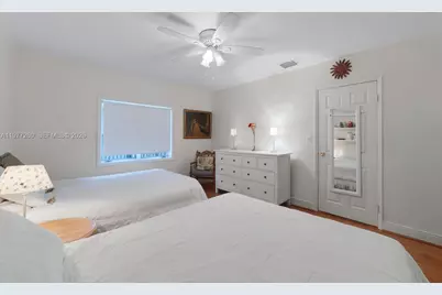2046 NE 15th St, Fort Lauderdale, FL 33304 - Photo 19