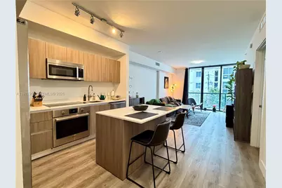 201 SW 17th Rd #304, Miami, FL 33129 - Photo 3