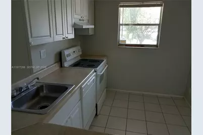 8605 W Sample Rd #111, Coral Springs, FL 33065 - Photo 19