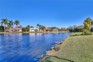1048 NW 110th Ln, Coral Springs, FL 33071 - Photo 9