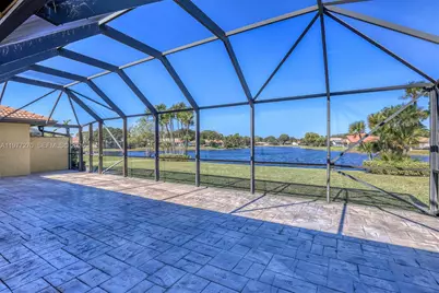 1048 NW 110th Ln, Coral Springs, FL 33071 - Photo 11