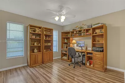 1048 NW 110th Ln, Coral Springs, FL 33071 - Photo 47