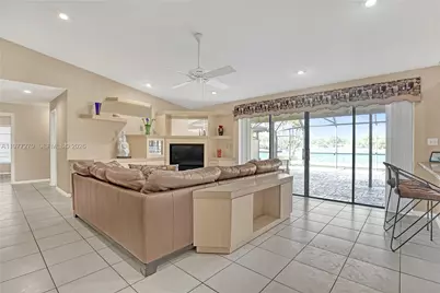 1048 NW 110th Ln, Coral Springs, FL 33071 - Photo 37