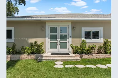 3510 NE 17th Ave, Oakland Park, FL 33334 - Photo 3