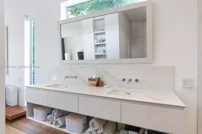 2977 Bridgeport Ave, Miami, FL 33133 - Photo 19