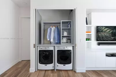 2977 Bridgeport Ave, Miami, FL 33133 - Photo 37