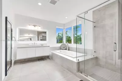 10223 NW 75th Ter, Doral, FL 33178 - Photo 51