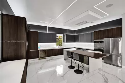 10223 NW 75th Ter, Doral, FL 33178 - Photo 17