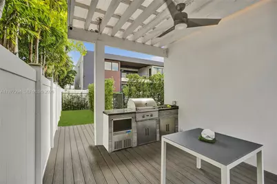 10223 NW 75th Ter, Doral, FL 33178 - Photo 81