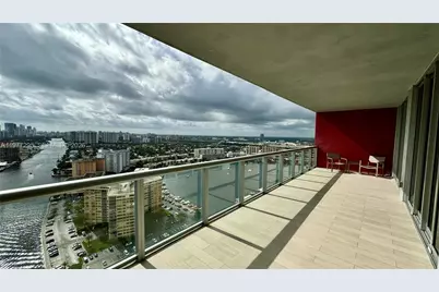 2600 E Hallandale Beach Blvd #T3205, Hallandale Beach, FL 33009 - Photo 9