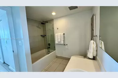 2600 E Hallandale Beach Blvd #T3205, Hallandale Beach, FL 33009 - Photo 13