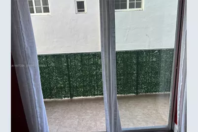 1615 Meridian Ave #203, Miami Beach, FL 33139 - Photo 11