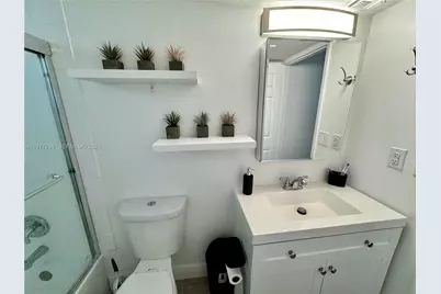 1615 Meridian Ave #203, Miami Beach, FL 33139 - Photo 9