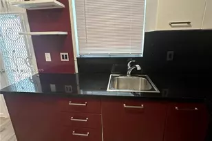 2222 Jackson St, Hollywood, FL 33020 - Photo 5