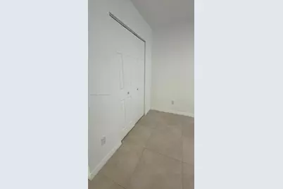 1885 W 56th St #112, Hialeah, FL 33012 - Photo 11