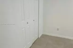 1885 W 56th St, Hialeah, FL 33012 - Photo 11