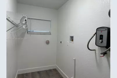 112 NW 2nd Ave #A, Hallandale Beach, FL 33009 - Photo 23