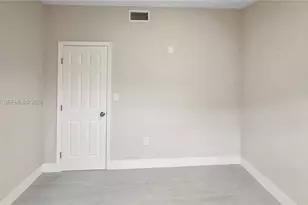 1557 NW 66th St, Miami, FL 33147 - Photo 13