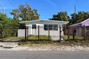 1557 NW 66th St, Miami, FL 33147 - Photo 5