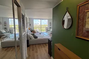 2350 NE 135th St, North Miami, FL 33181 - Photo 23