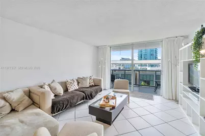 6039 Collins Ave #829, Miami Beach, FL 33140 - Photo 7