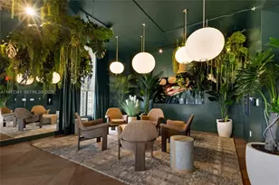 121 NE 5th St, Miami, FL 33132 - Photo 3