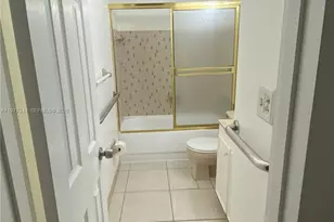 19112 SW 95th Ave, Cutler Bay, FL 33157 - Photo 23