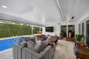 21015 NE 19th Ct, Miami, FL 33179 - Photo 31