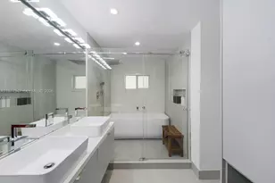 21015 NE 19th Ct, Miami, FL 33179 - Photo 19