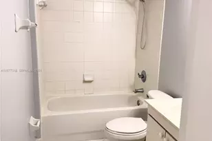 2910 SE 13th Ave, Homestead, FL 33035 - Photo 13