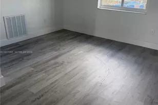 16301 SW 184th St, Miami, FL 33187 - Photo 5