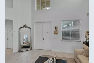 4400 Fox Ridge Dr, Weston, FL 33331 - Photo 9