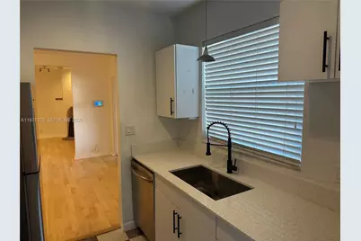 725 Navarre Ave #725, Coral Gables, FL 33134 - Photo 9