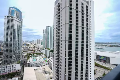 159 NE 6th St #2711, Miami, FL 33132 - Photo 15