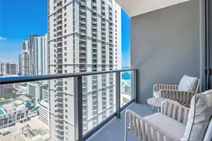 159 NE 6th St, Miami, FL 33132 - Photo 3
