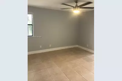 550 S Park Rd #32-8, Hollywood, FL 33021 - Photo 9