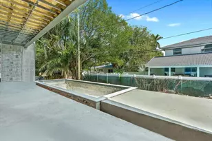 7701 Coquina Dr, North Bay Village, FL 33141 - Photo 17