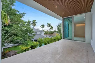 7701 Coquina Dr, North Bay Village, FL 33141 - Photo 15