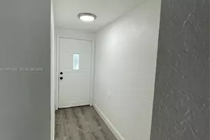 3868 NE 169th St, North Miami Beach, FL 33160 - Photo 11