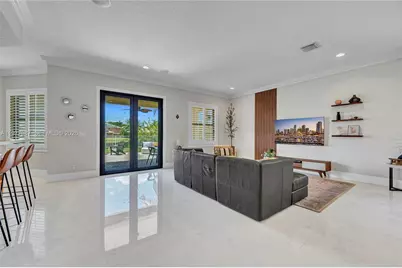 3950 W Hibiscus St, Weston, FL 33332 - Photo 7