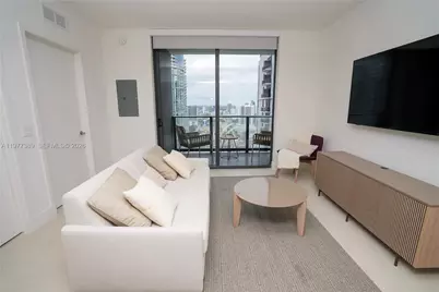 159 NE 6th St #3713, Miami, FL 33132 - Photo 31